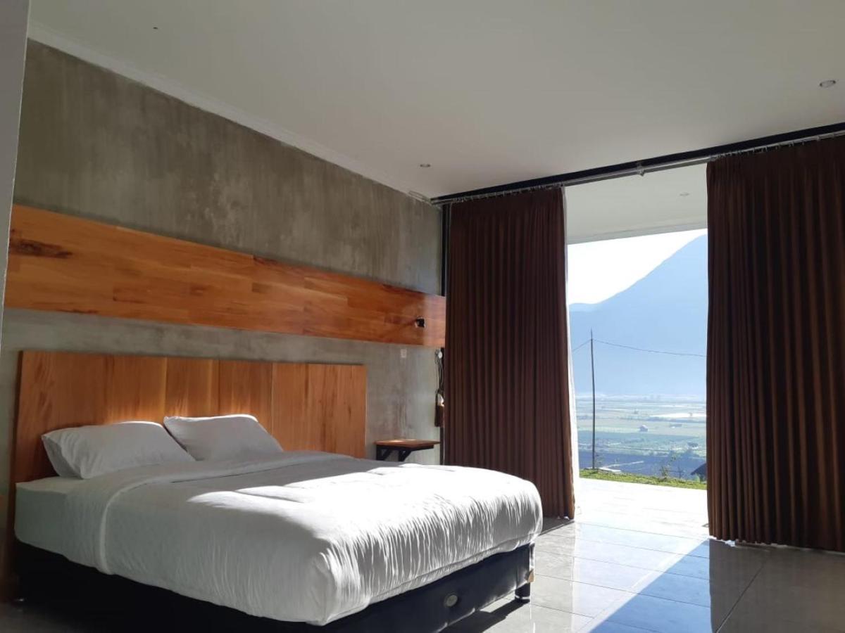 Rinjani Green Park Syariah Hotel Sembalunlawang Exterior photo